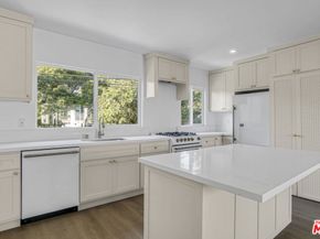 559 Sunset Avenue, Venice CA 90291