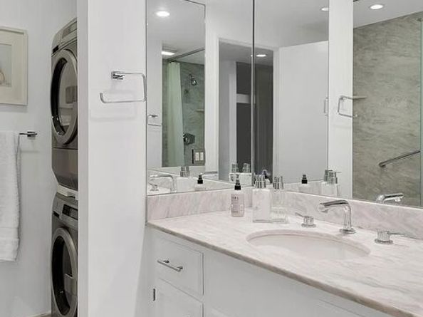 7135 Hollywood Boulevard 103, Los Angeles CA 90046