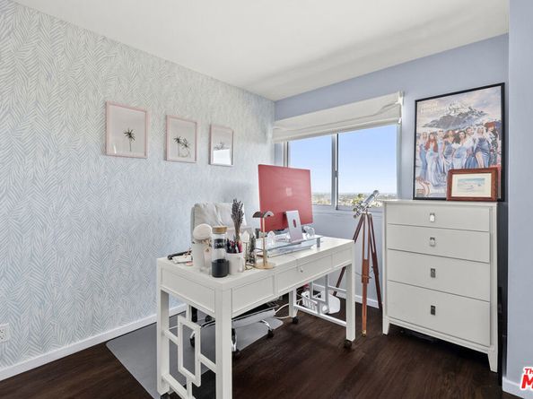 7250 Franklin Avenue 616, Los Angeles CA 90046