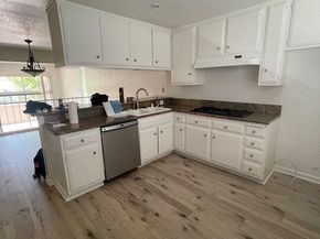 4305 Redwood Avenue 10, Marina Del Rey CA 90292