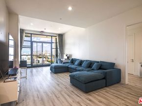 3223 W 6th Street 902, Los Angeles CA 90020