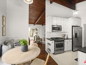 1113 N Beverly Glen Boulevard, Los Angeles CA 90077