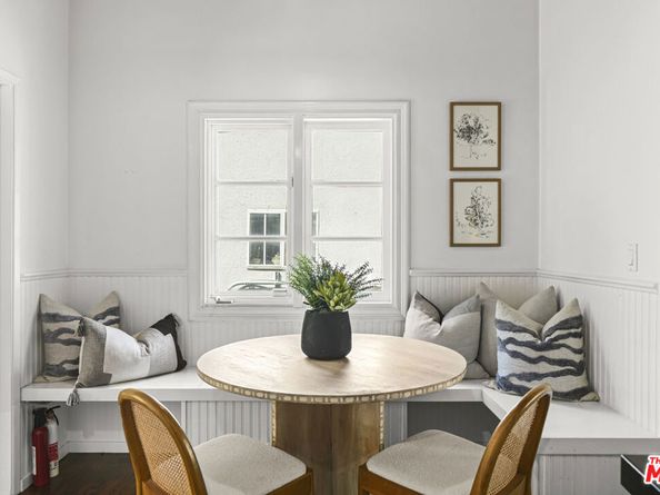 1113 N Beverly Glen Boulevard, Los Angeles CA 90077