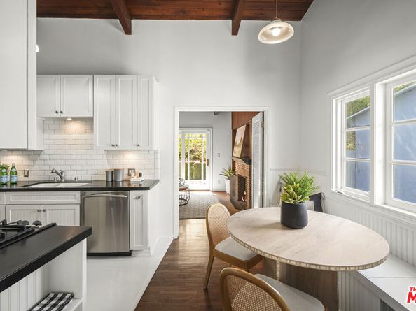 1113 N Beverly Glen Boulevard, Los Angeles CA 90077