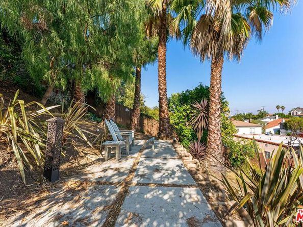 3627 Olympiad Drive, View Park CA 90043