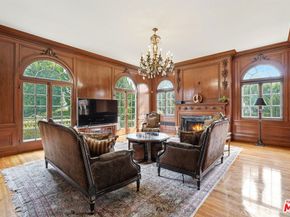 455 Lorraine Boulevard, Los Angeles CA 90020