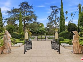 455 Lorraine Boulevard, Los Angeles CA 90020