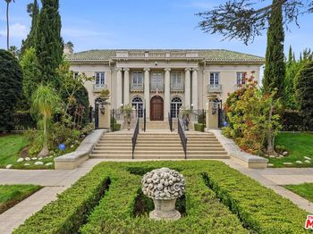 455 Lorraine Boulevard