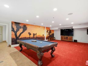 455 Lorraine Boulevard, Los Angeles CA 90020