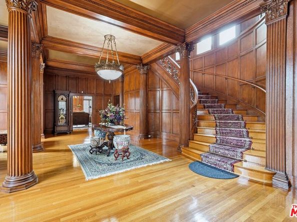 455 Lorraine Boulevard, Los Angeles CA 90020