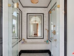 455 Lorraine Boulevard, Los Angeles CA 90020