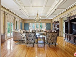 455 Lorraine Boulevard, Los Angeles CA 90020