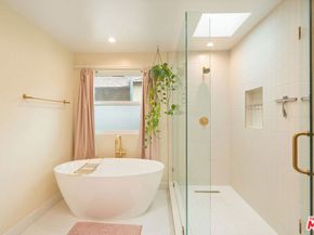 5828 Irvine Avenue, Valley Village CA 91601