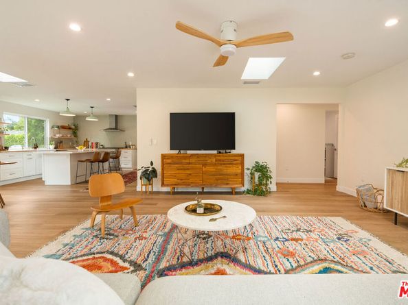 5828 Irvine Avenue, Valley Village CA 91601