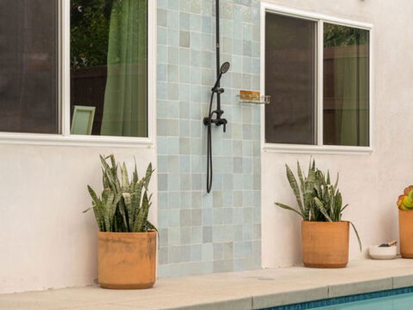 5828 Irvine Avenue, Valley Village CA 91601