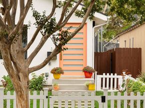 5828 Irvine Avenue, Valley Village CA 91601