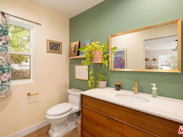 5828 Irvine Avenue, Valley Village CA 91601