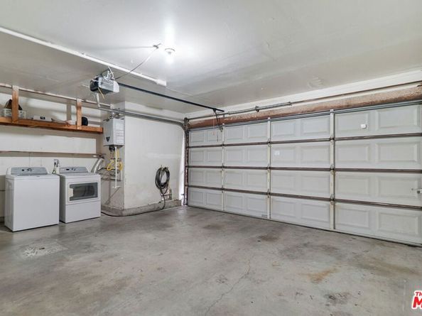 8121 Canby Avenue 4, Reseda CA 91335