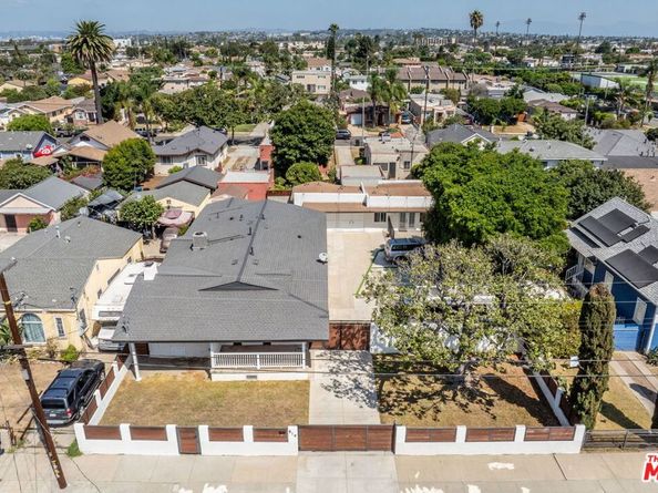 519 Elm Avenue, Inglewood CA 90301