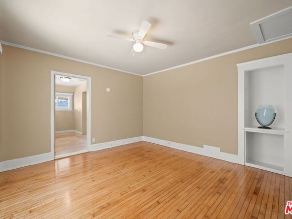 519 Elm Avenue, Inglewood CA 90301