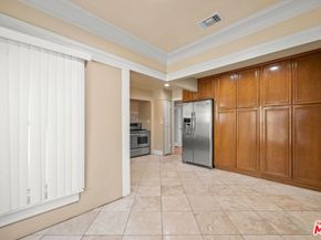 519 Elm Avenue, Inglewood CA 90301