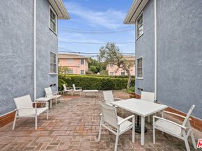 1137 26th Street D, Santa Monica CA 90403