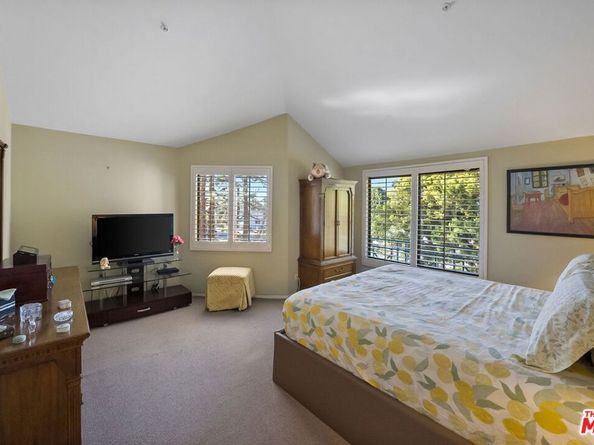 6701 Hannum Avenue, Culver City CA 90230