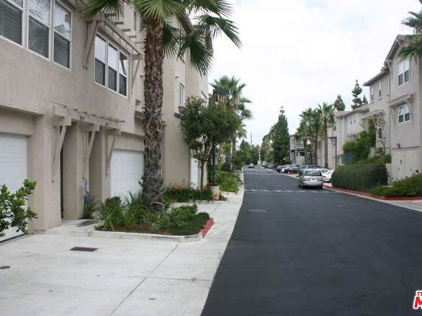 6701 Hannum Avenue, Culver City CA 90230