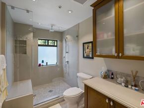 6701 Hannum Avenue, Culver City CA 90230