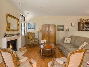 6701 Hannum Avenue, Culver City CA 90230