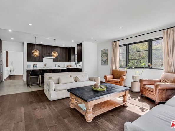 911 S Victoria Avenue, Los Angeles CA 90019