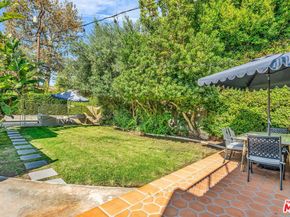 911 S Victoria Avenue, Los Angeles CA 90019