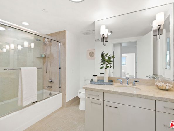 13600 Marina Pointe Drive 1507, Marina Del Rey CA 90292