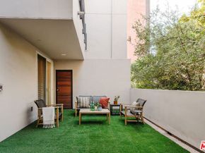 4925 Wilshire Boulevard 103, Los Angeles CA 90010