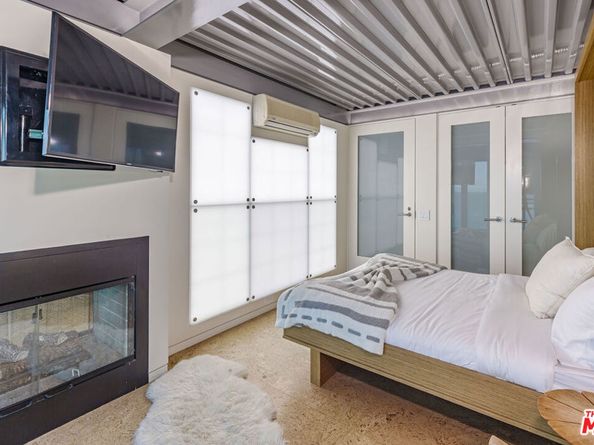 6525 Point Lechuza Drive, Malibu CA 90265