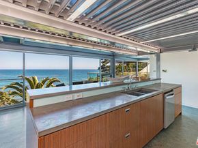 6525 Point Lechuza Drive, Malibu CA 90265