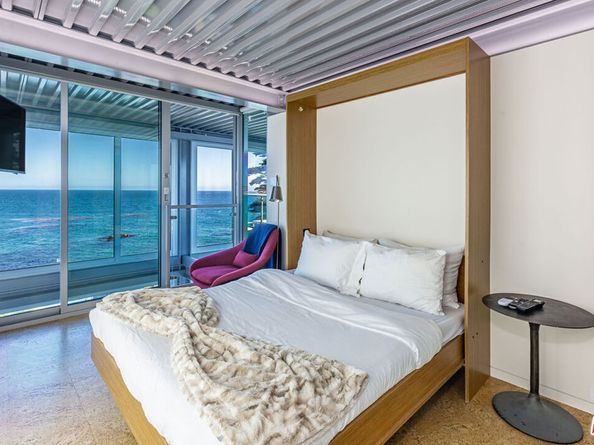 6525 Point Lechuza Drive, Malibu CA 90265