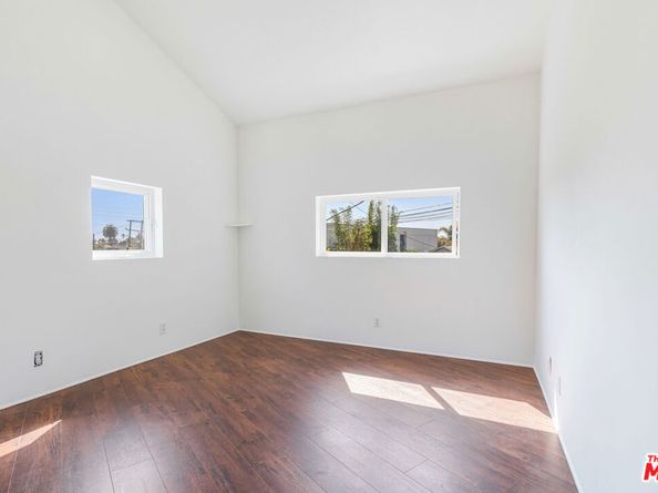 855 Sunset Avenue, Venice CA 90291