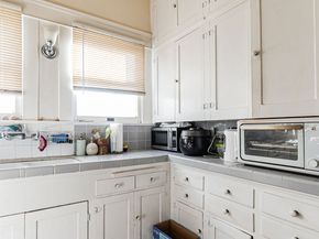 735 Locust Avenue, Long Beach CA 90813