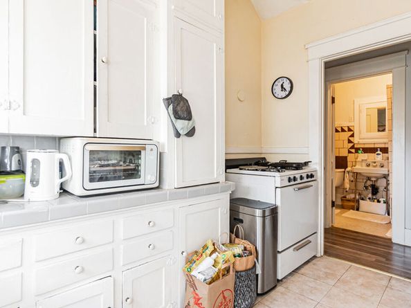 735 Locust Avenue, Long Beach CA 90813