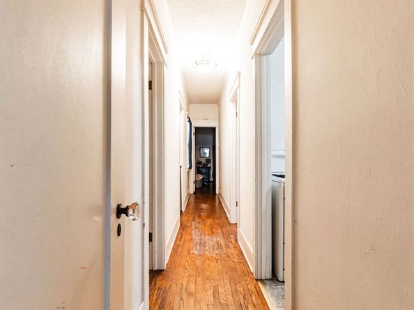 735 Locust Avenue, Long Beach CA 90813