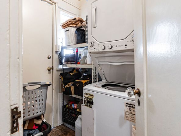 735 Locust Avenue, Long Beach CA 90813