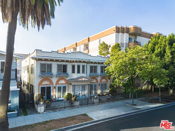 735 Locust Avenue, Long Beach CA 90813