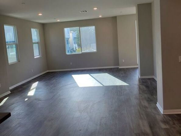 757 Daniel Freeman Cir, Inglewood CA 90301