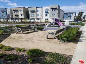 757 Daniel Freeman Cir, Inglewood CA 90301