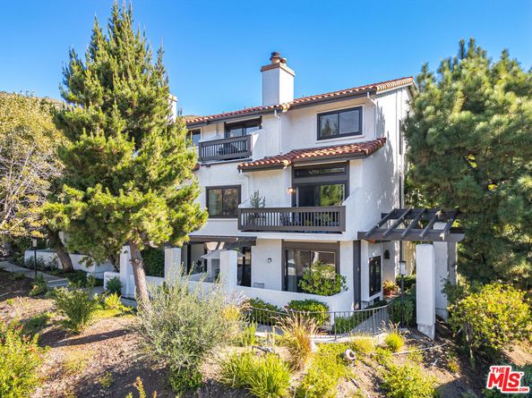 1622 Michael Lane, Pacific Palisades CA 90272