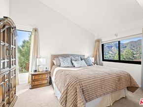 1622 Michael Lane, Pacific Palisades CA 90272