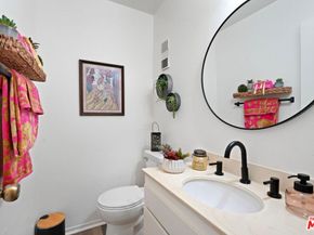 18560 Vanowen Street 15, Reseda CA 91335