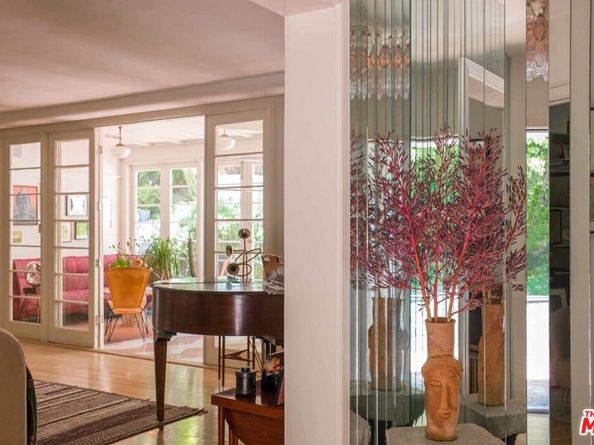 2331 Outpost Drive, Los Angeles CA 90068