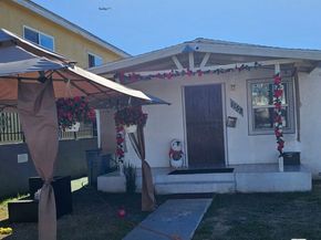 1158 E 77th Street, Los Angeles CA 90001